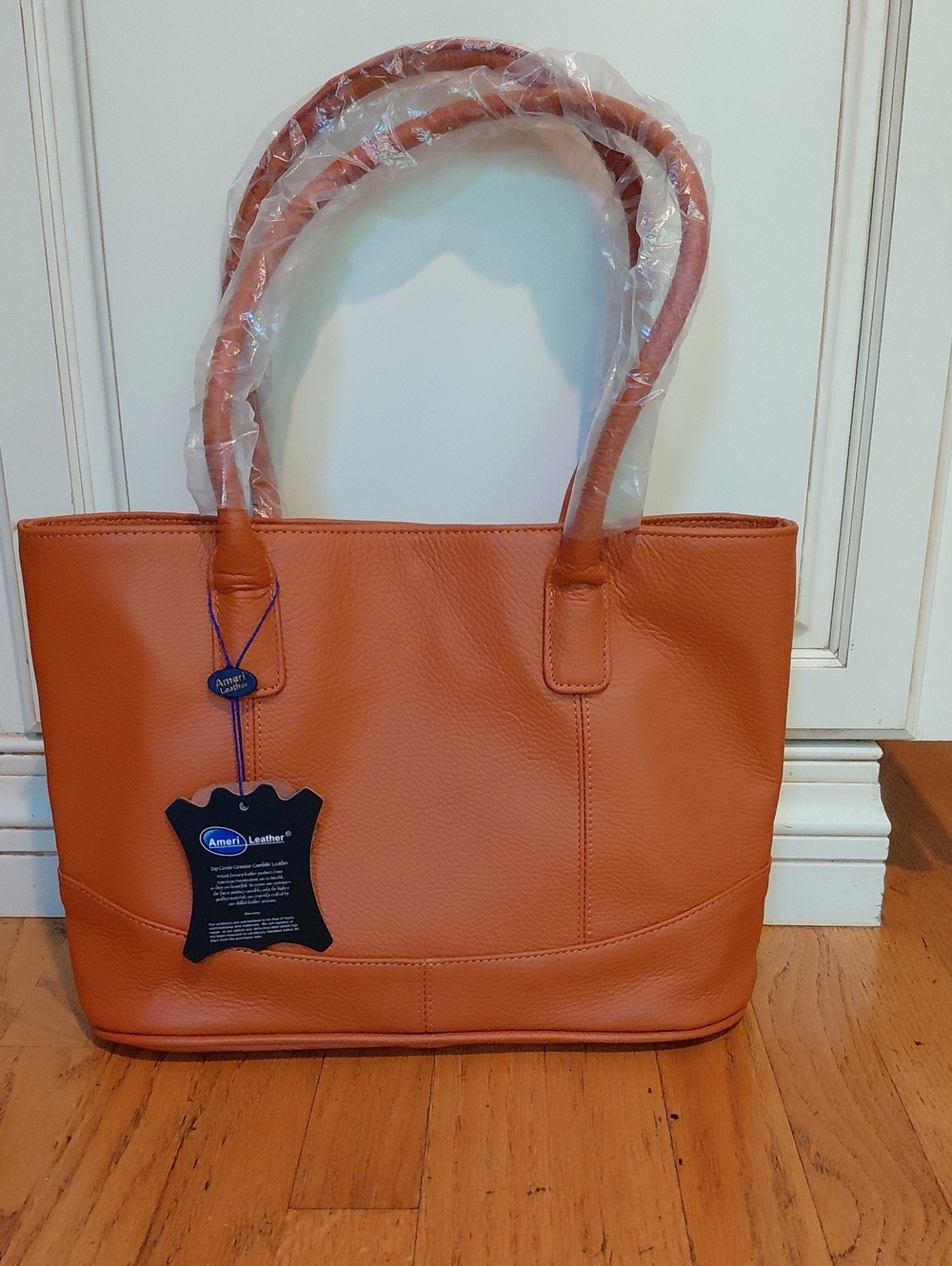 Leather Tote Bag - Classic Women's Handbag